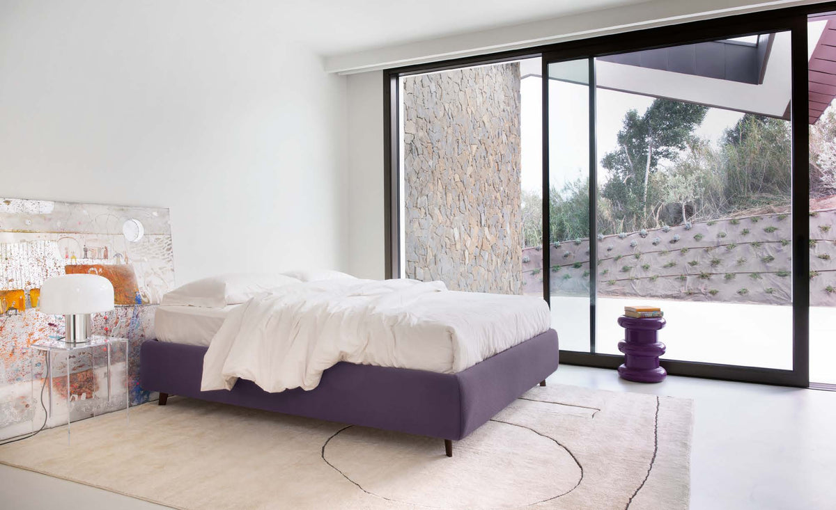 Letto Noctis Sommier h27 - fotografia ufficiale del modello; rivestimento e ambientazione illustrativi