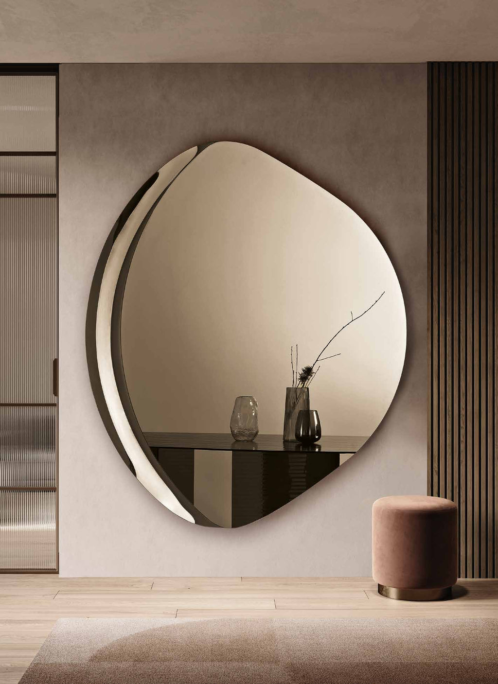 Specchio Acai Capodarte bronzo 157 × 178 cm, ambientazione