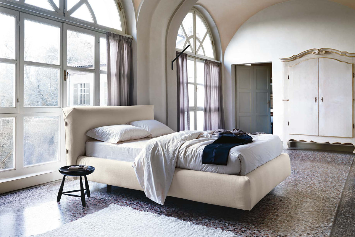 Letto Noctis Allan h27 - ambientazione ufficiale con rivestimento chiaro
