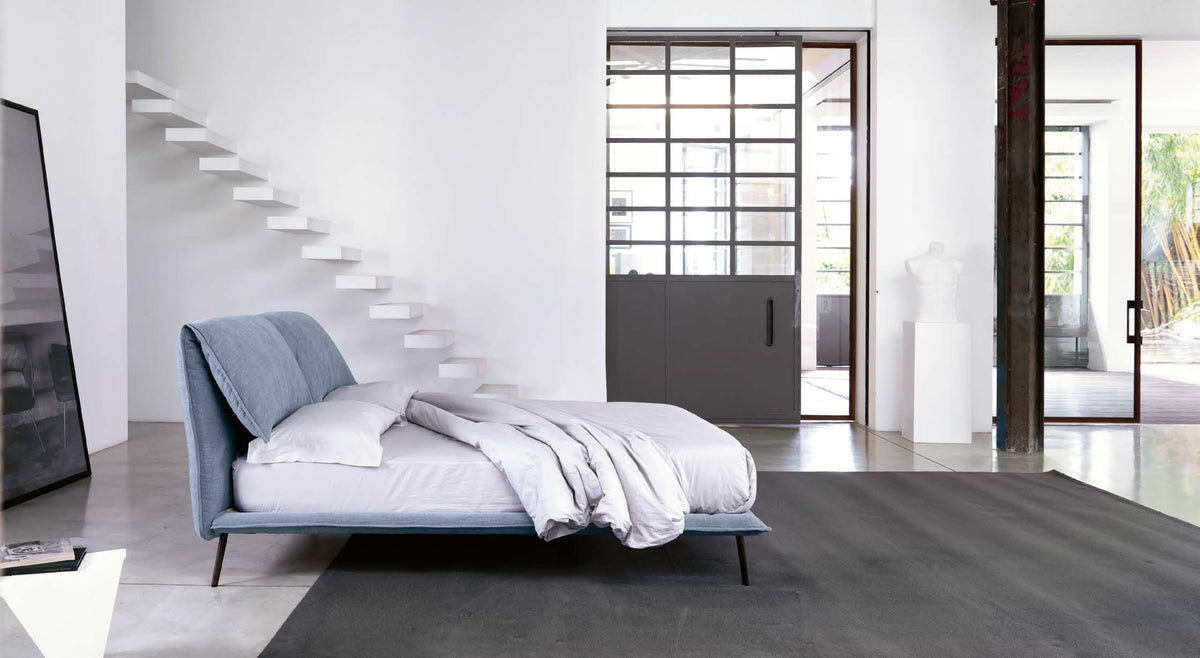 Letto Noctis Eos h10 - fotografia ufficiale del modello; rivestimento e ambientazione illustrativi