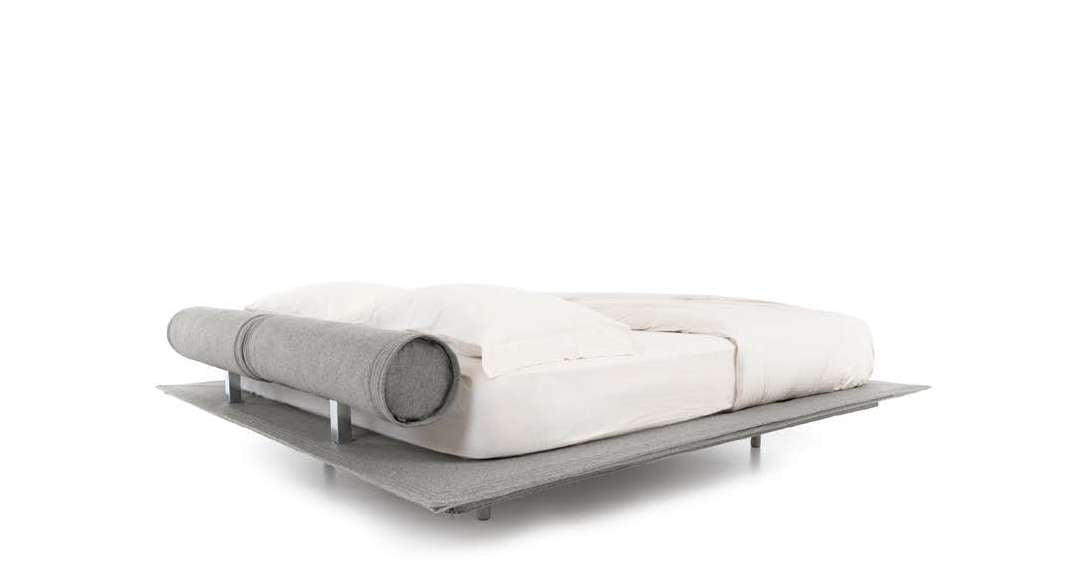 Letto Noctis Flamingo h10 - fotografia ufficiale del modello; rivestimento e ambientazione illustrativi