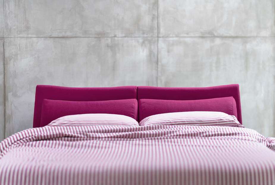 Letto Noctis Splash h27 - fotografia ufficiale del modello; rivestimento e ambientazione illustrativi