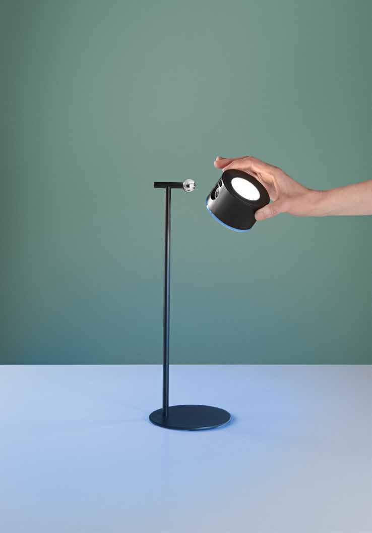 TESLA - immagine della collezione Luce Ambiente Design